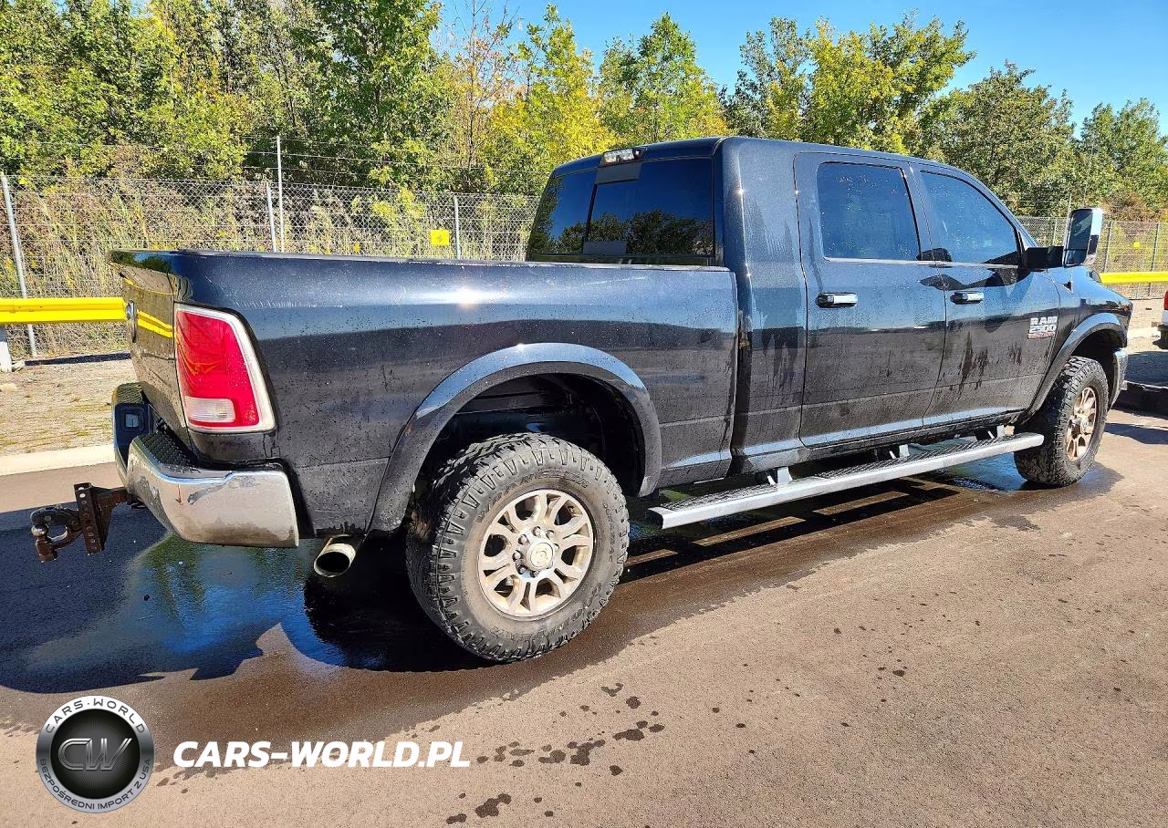 2018 Ram 2500 Laramie VIN:3C6UR5NL6JG343553 - 3