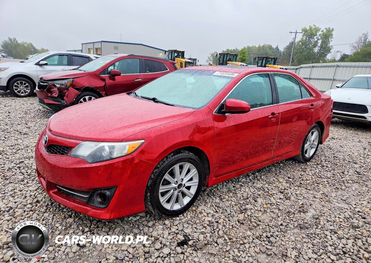 2013 Toyota Camry Se – zdjęcie 1 z 12