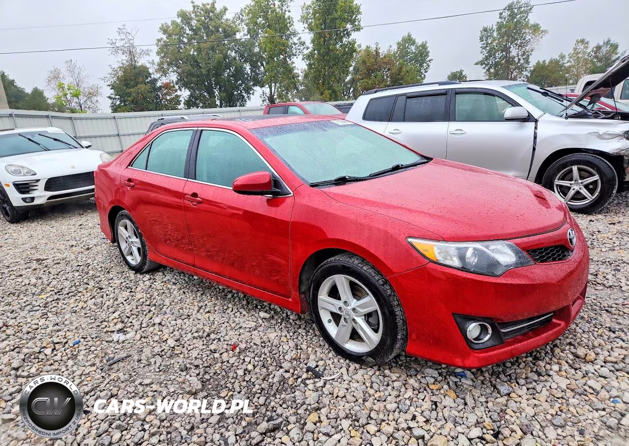 2013 Toyota Camry Se VIN:4T1BF1FKXDU691201 - 4