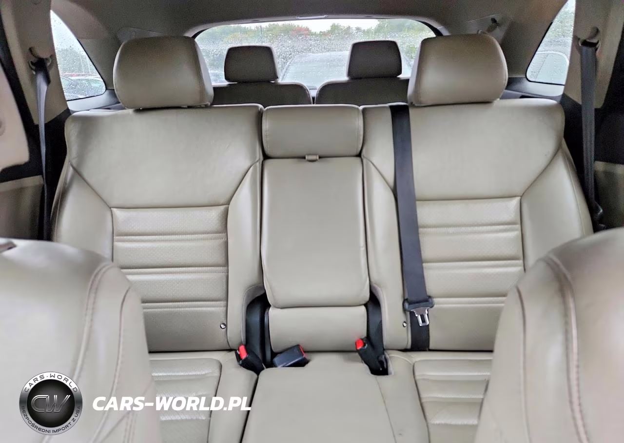 2019 Kia Sorento Ex V6 VIN:5XYPHDA53KG501583 - 10