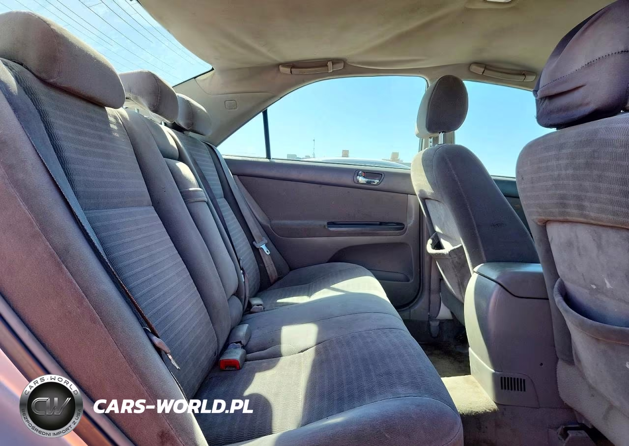 2005 Toyota Camry Le VIN:4T1BE30K35U629101 - 10