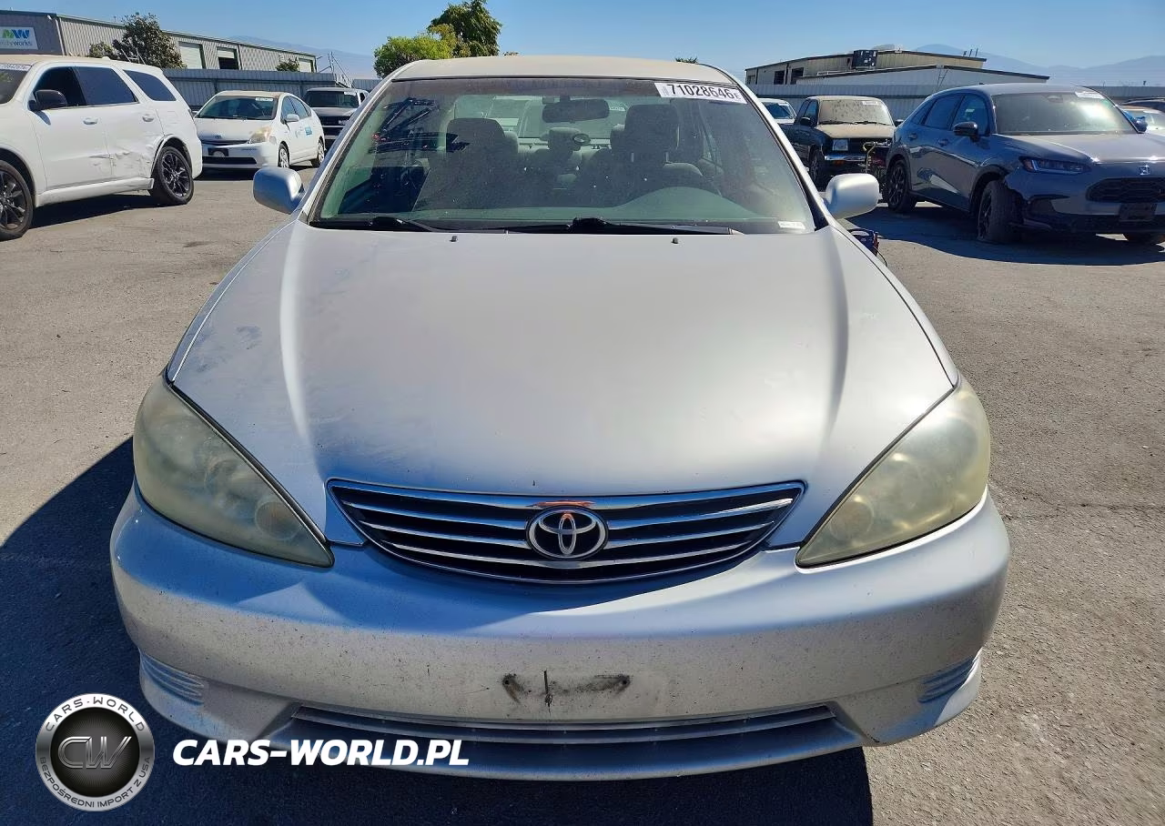 2005 Toyota Camry Le VIN:4T1BE30K35U629101 - 5