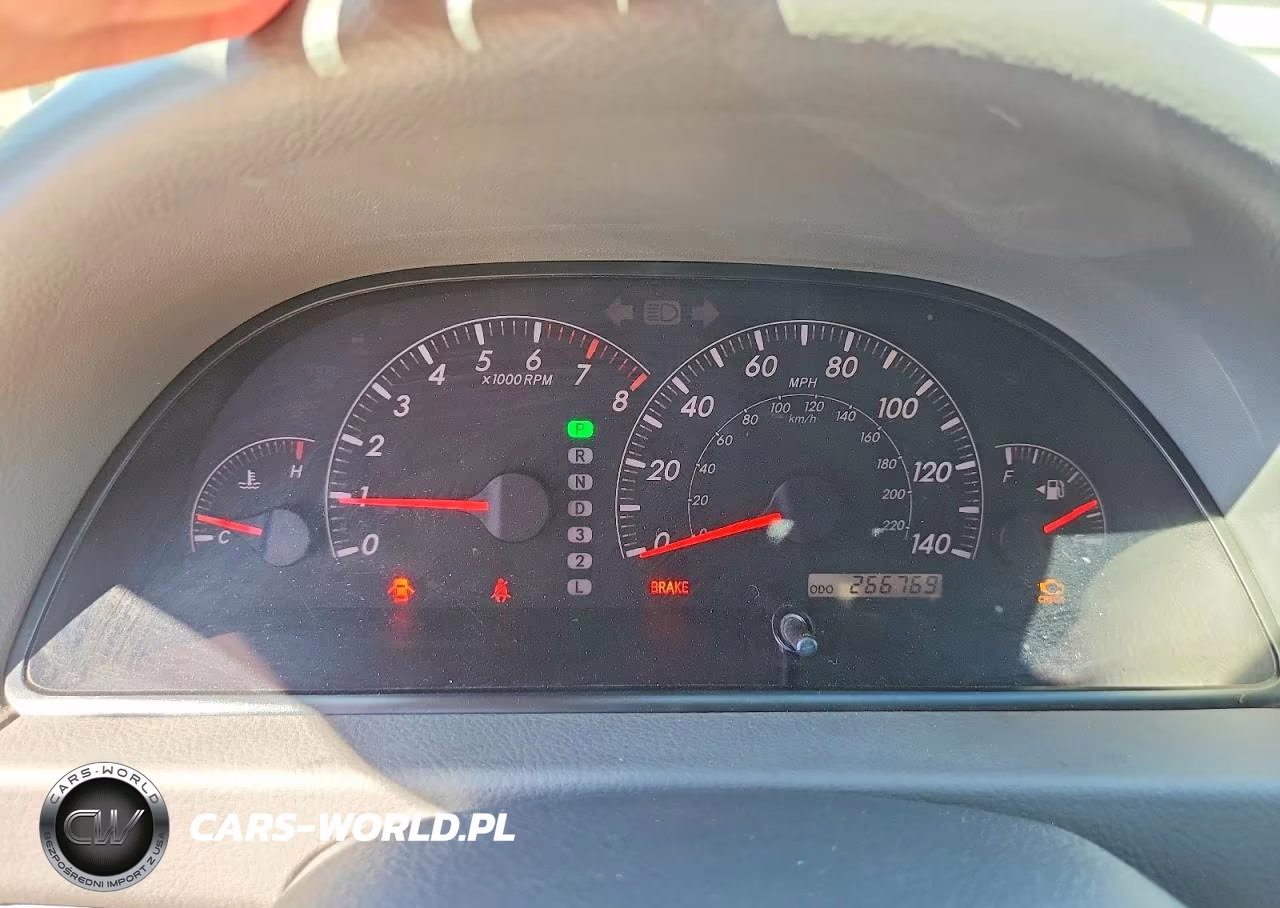 2005 Toyota Camry Le VIN:4T1BE30K35U629101 - 9