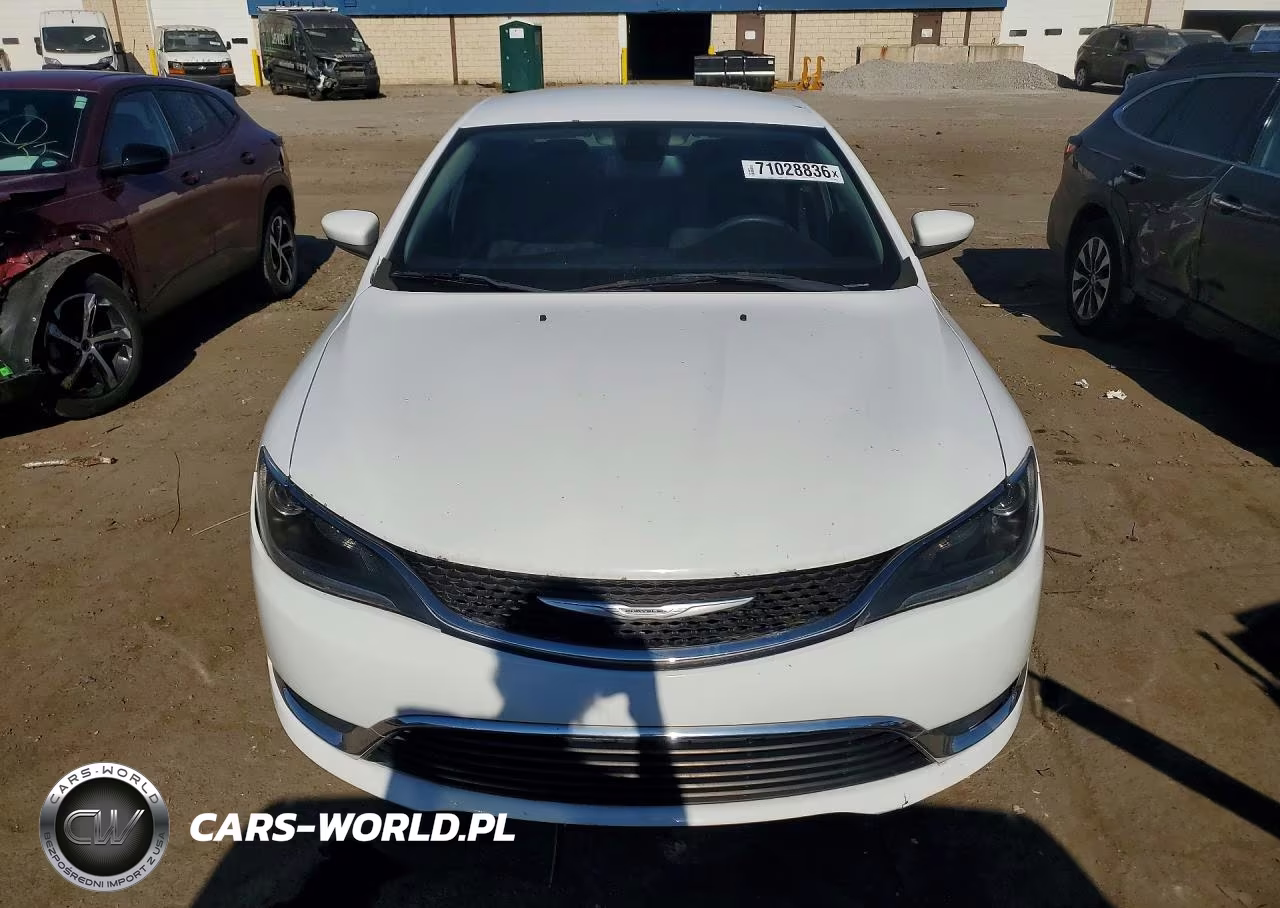 2015 Chrysler 200 Limited VIN:1C3CCCAB6FN600933 - 5