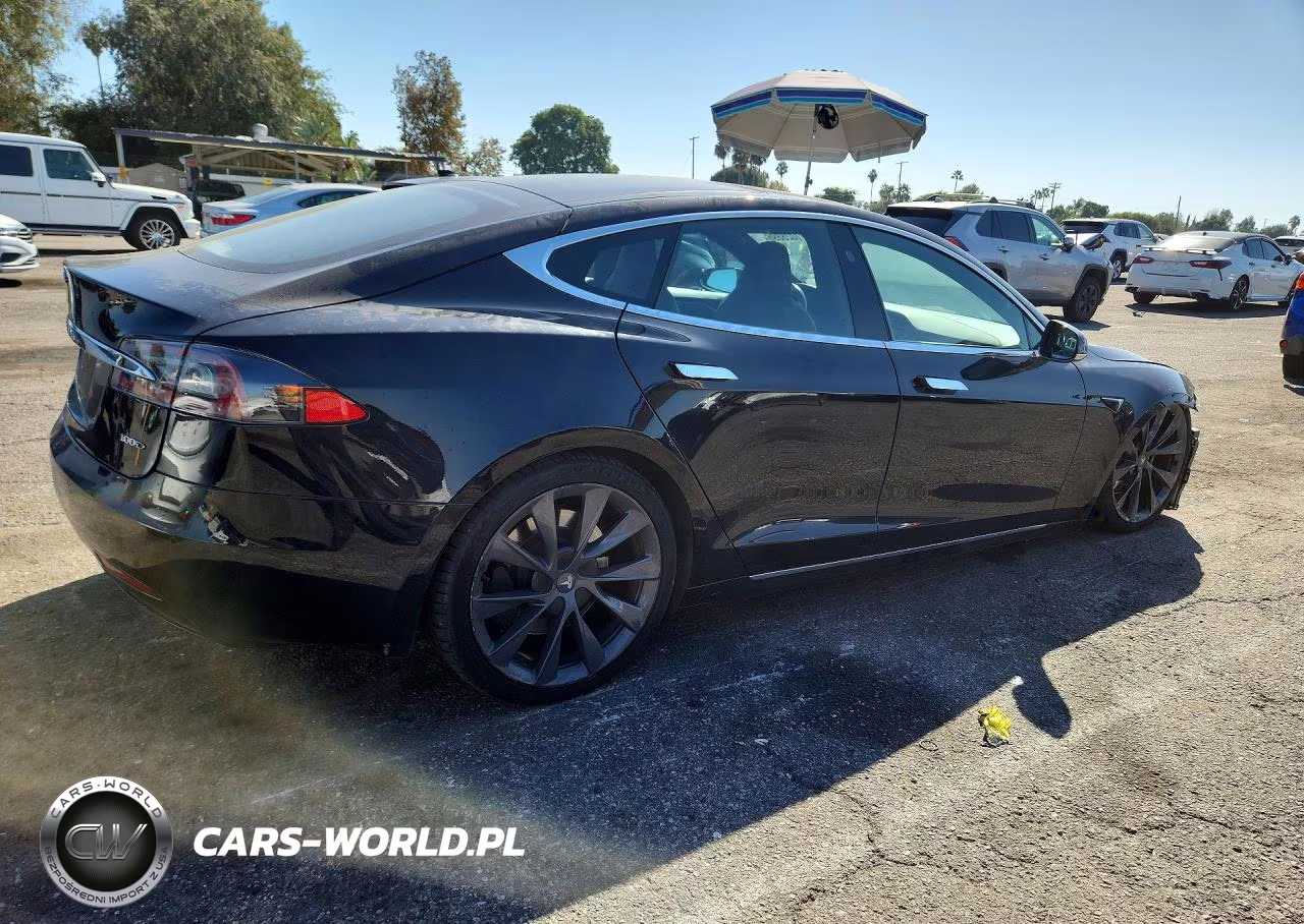 2018 Tesla Model S VIN:5YJSA1E28JF272773 - 3