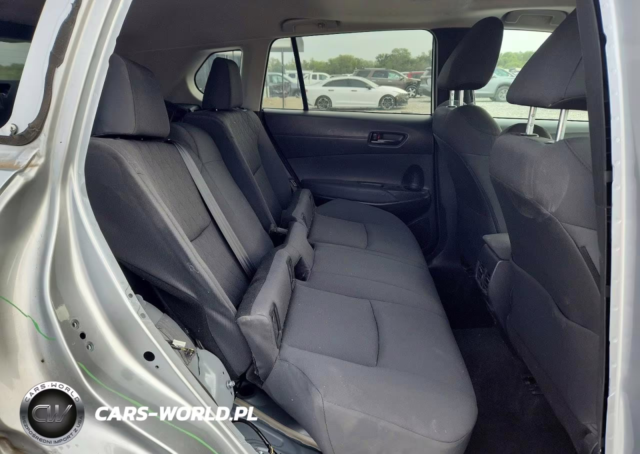 2022 Toyota Corolla Cross Le VIN:7MUBAABG1NV043147 - 10