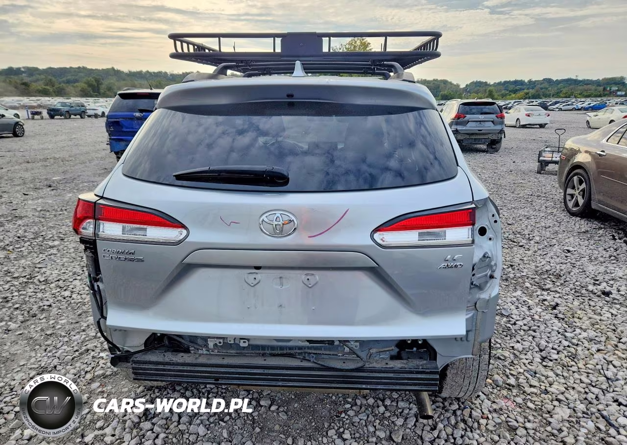 2022 Toyota Corolla Cross Le VIN:7MUBAABG1NV043147 - 6