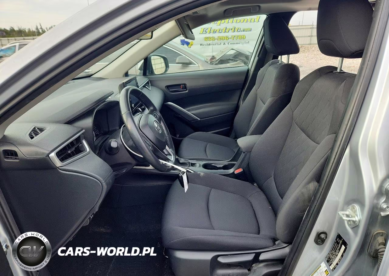 2022 Toyota Corolla Cross Le VIN:7MUBAABG1NV043147 - 7