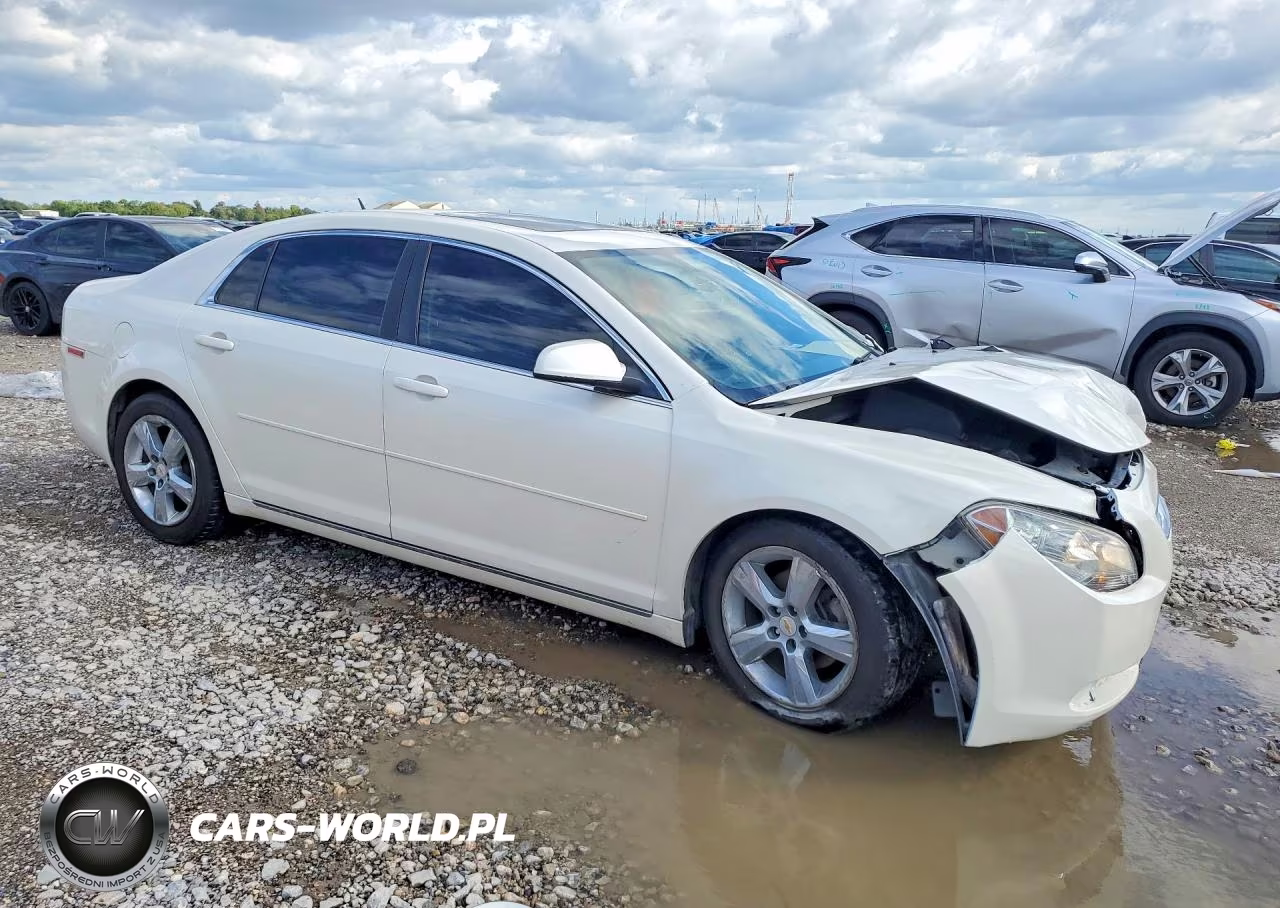 2011 Chevrolet Malibu 1Lt VIN:1G1ZC5E1XBF216685 - 4