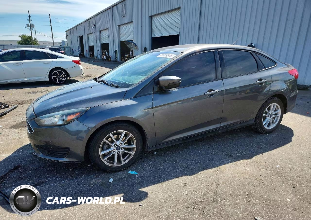 2017 Ford Focus Se – zdjęcie 1 z 12