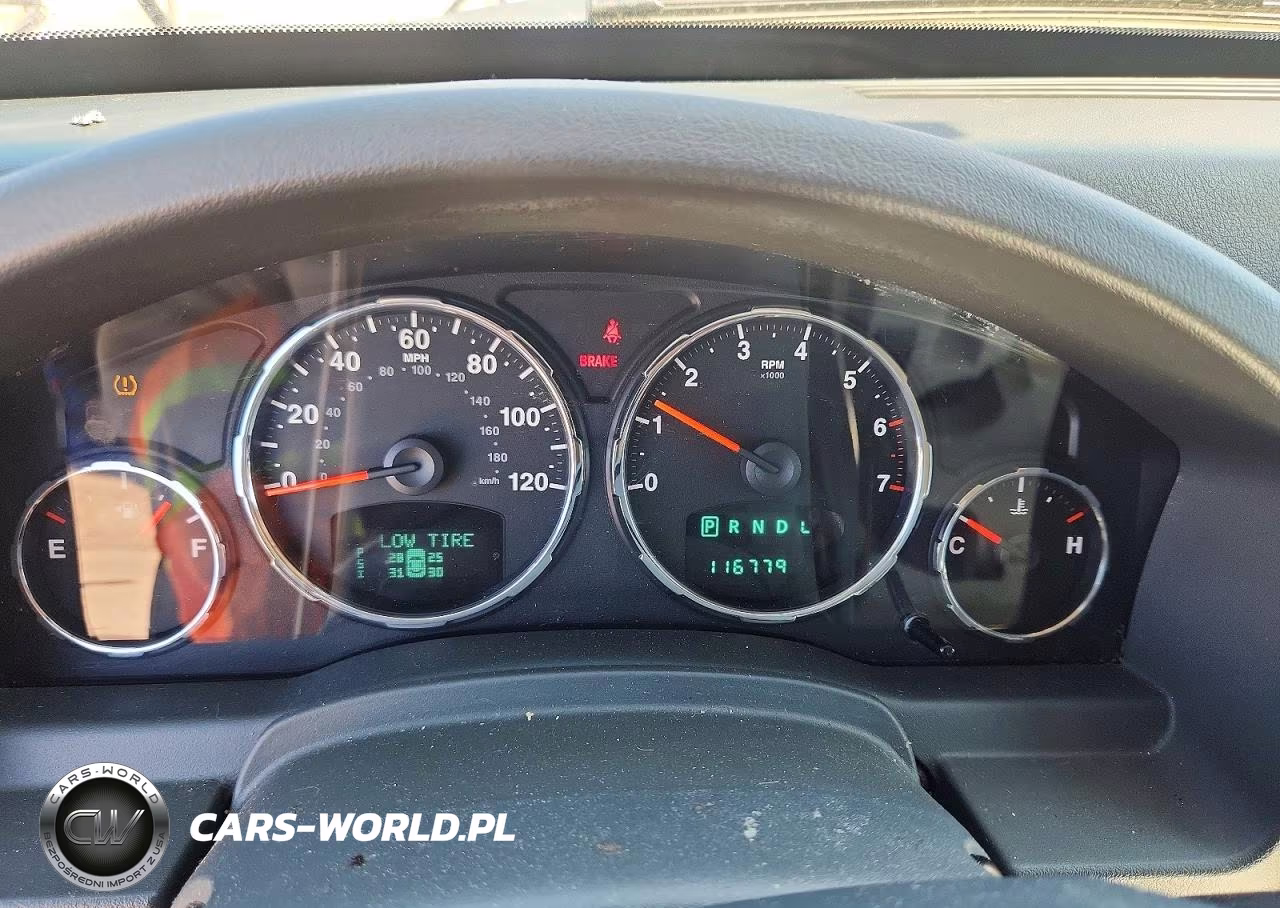 2008 Jeep Liberty Limited VIN:1J8GN58K38W288147 - 9