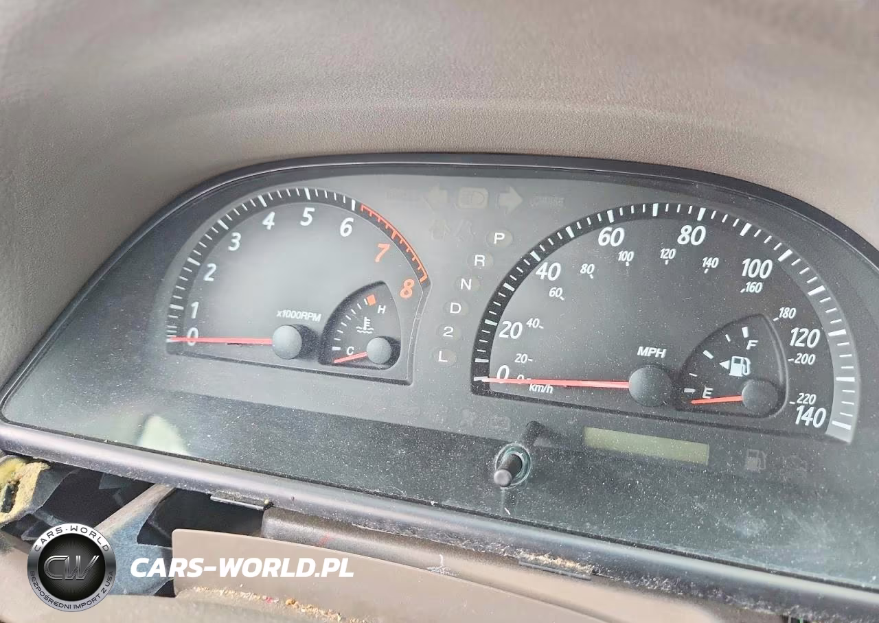 2004 Toyota Camry Le VIN:JTDBE32K640286436 - 9