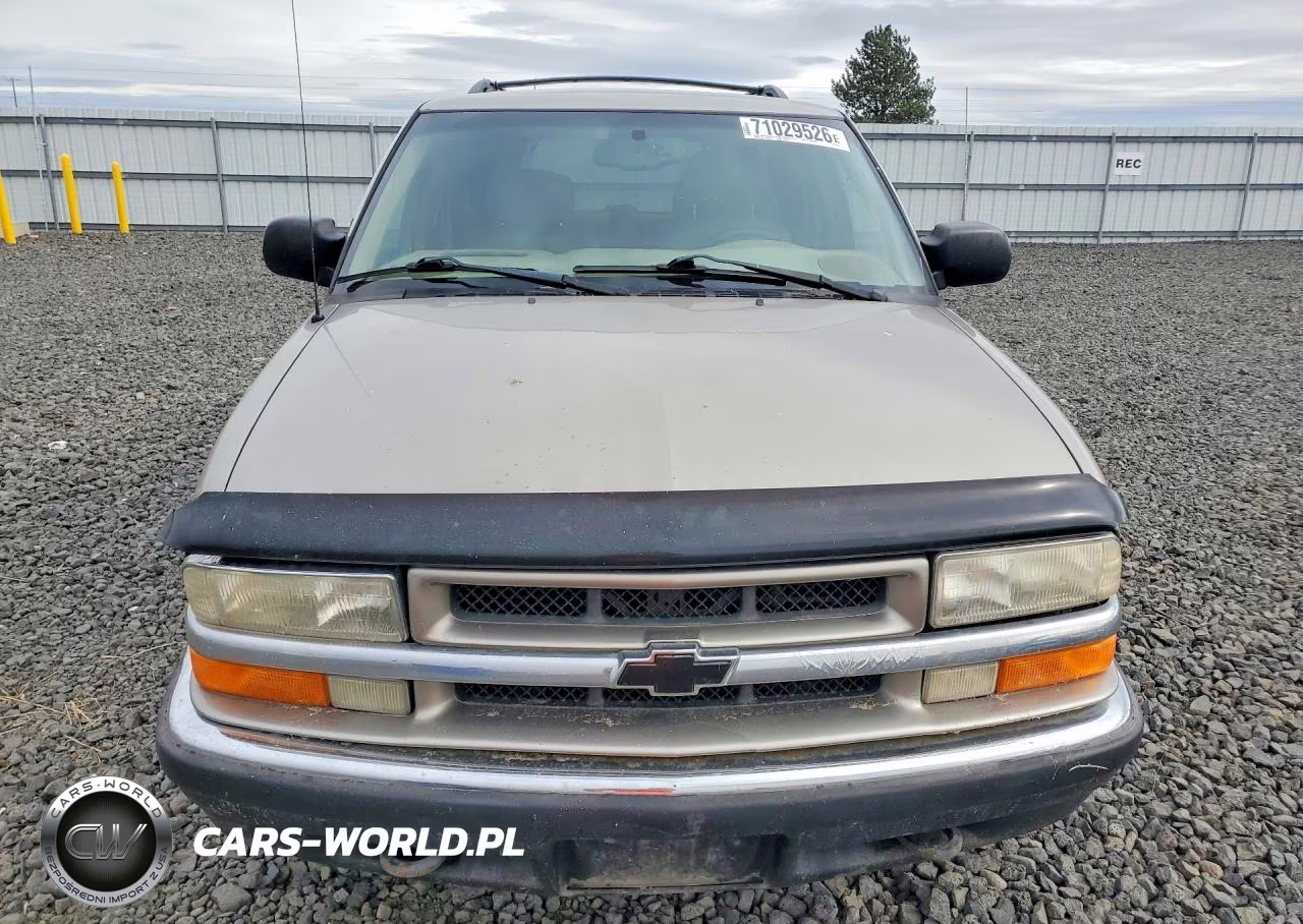 2001 Chevrolet Blazer VIN:1GNDT13W112224616 - 5
