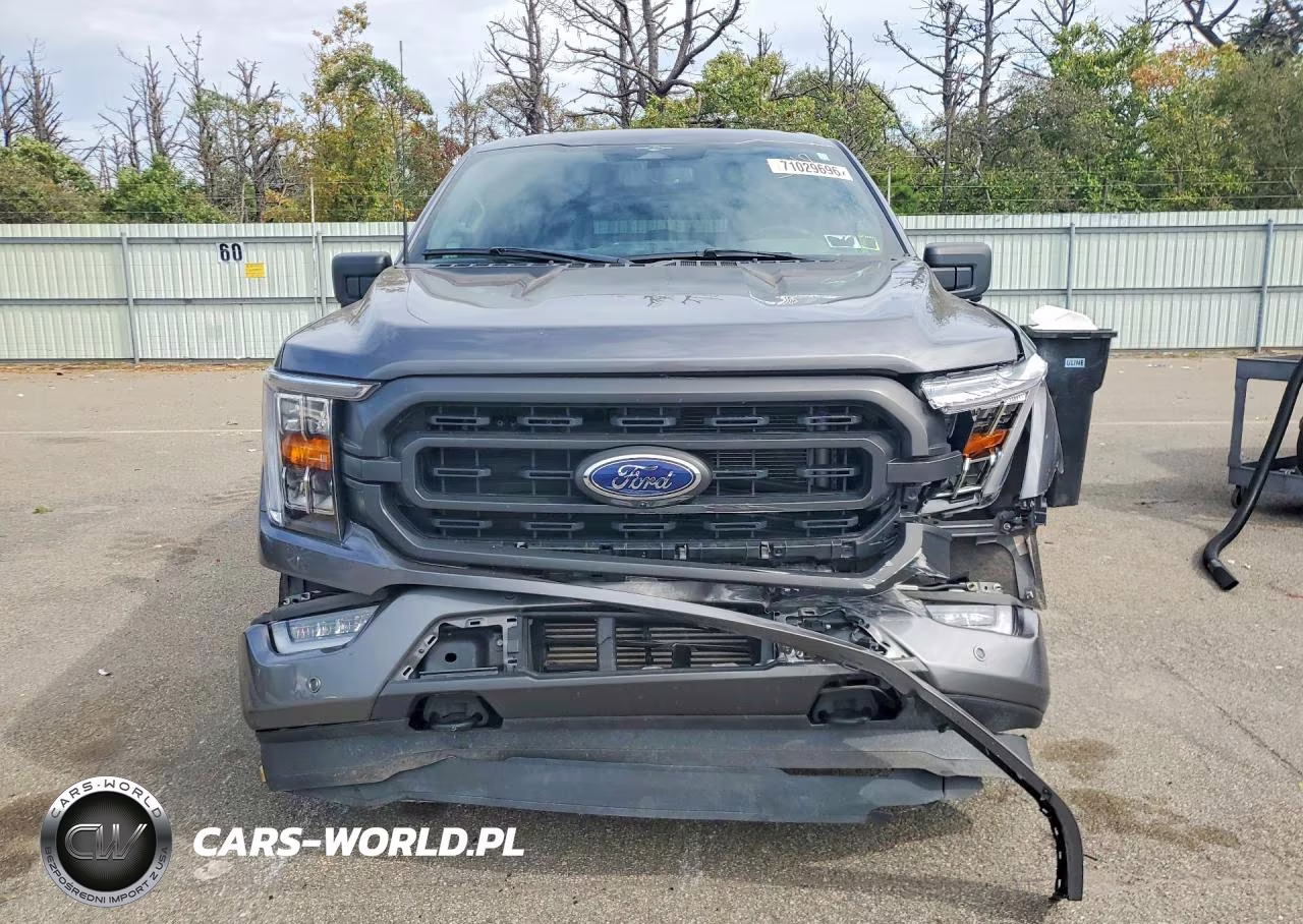 2023 Ford F150 Supercrew VIN:1FTFW1E83PFA70581 - 5