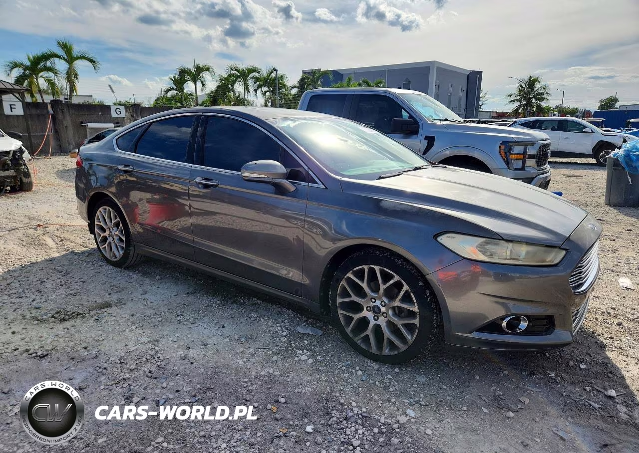 2013 Ford Fusion Titanium VIN:3FA6P0D93DR270771 - 4