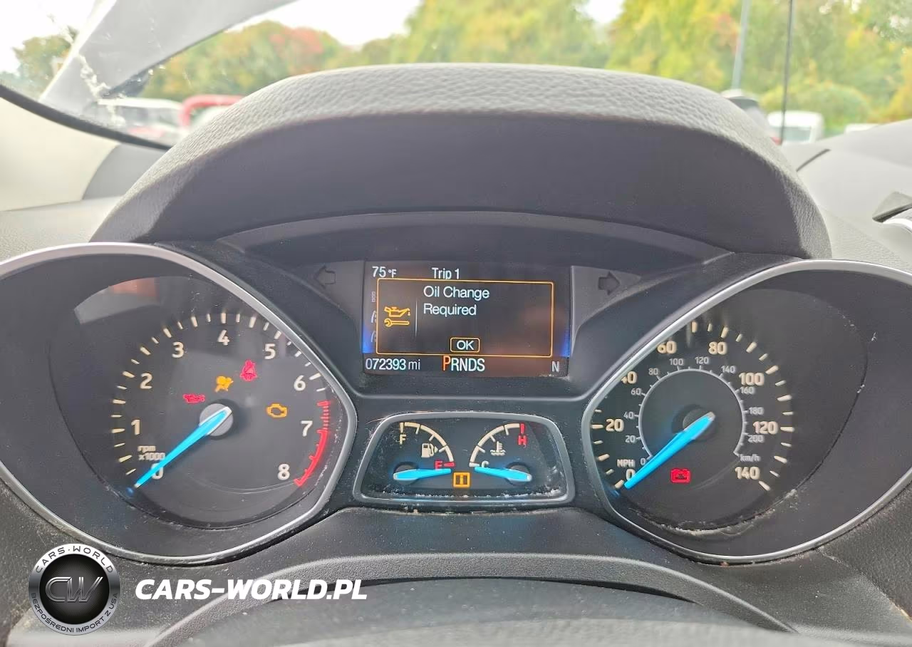 2017 Ford Escape Se VIN:1FMCU9G93HUB55524 - 9