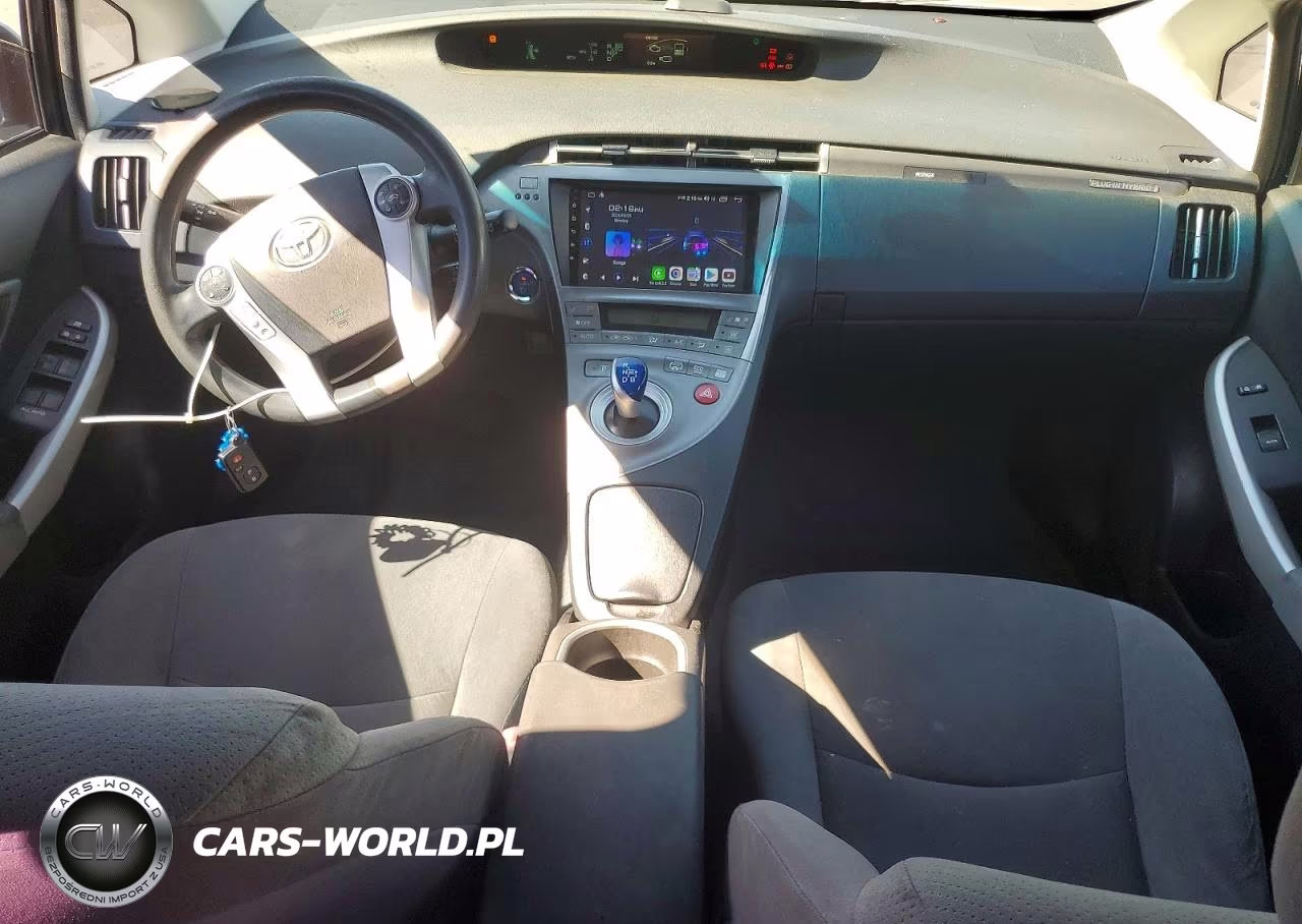 2013 Toyota Prius Plug-In Hybrid Base VIN:JTDKN3DP3D3043755 - 8