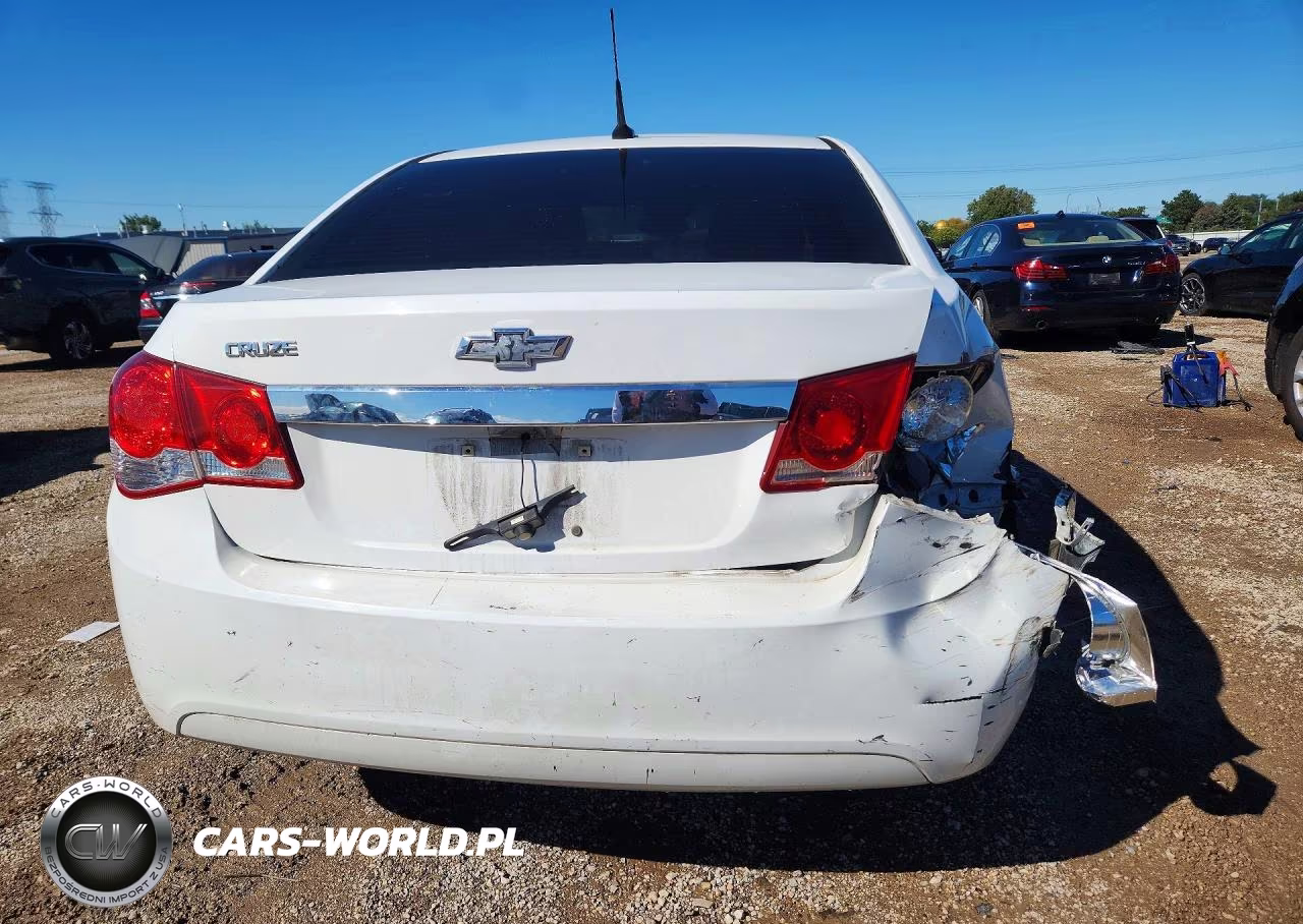 2014 Chevrolet Cruze Ls VIN:1G1PA5SH3E7469134 - 6
