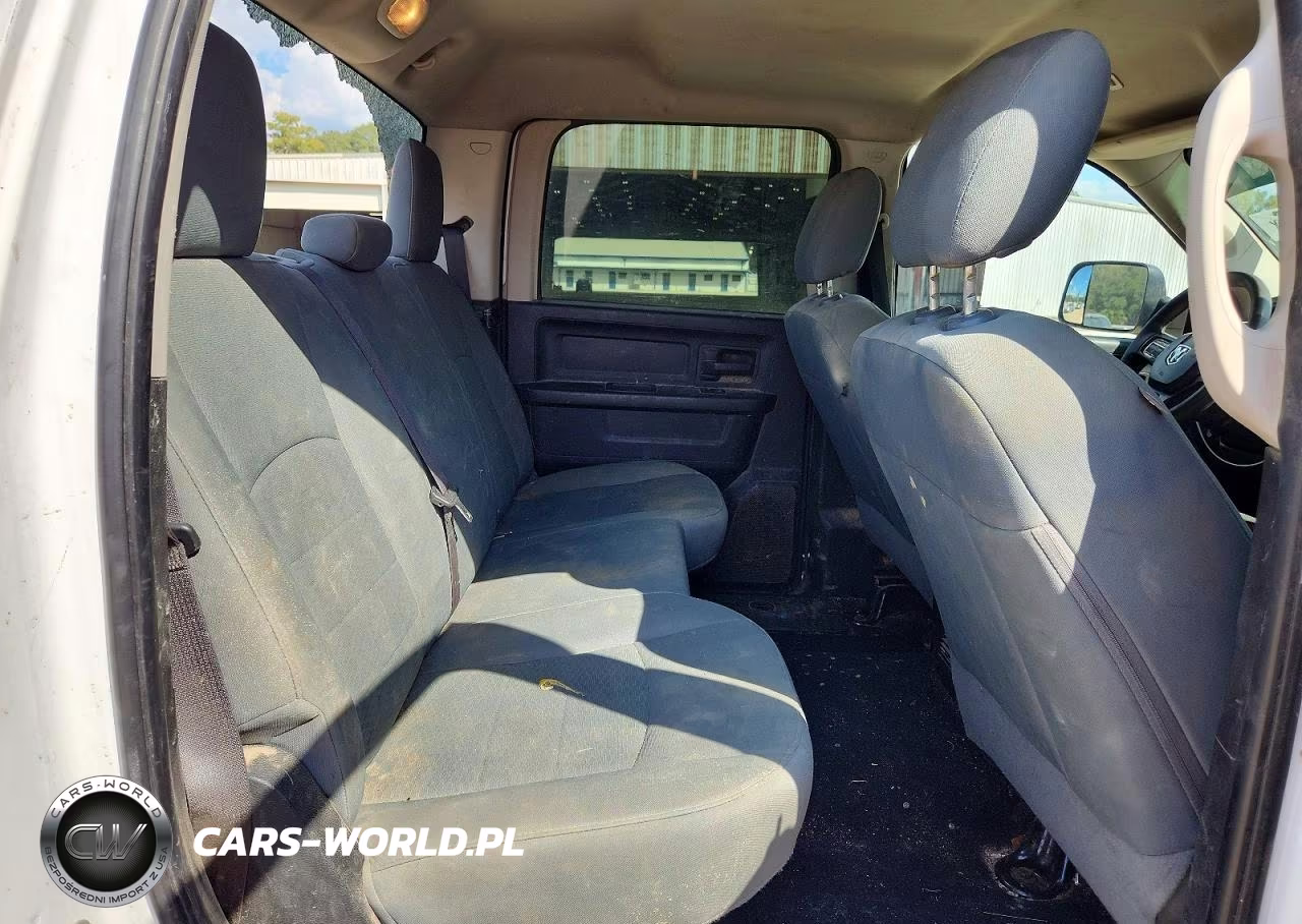 2018 Ram 2500 St VIN:3C6UR5CL0JG262759 - 10