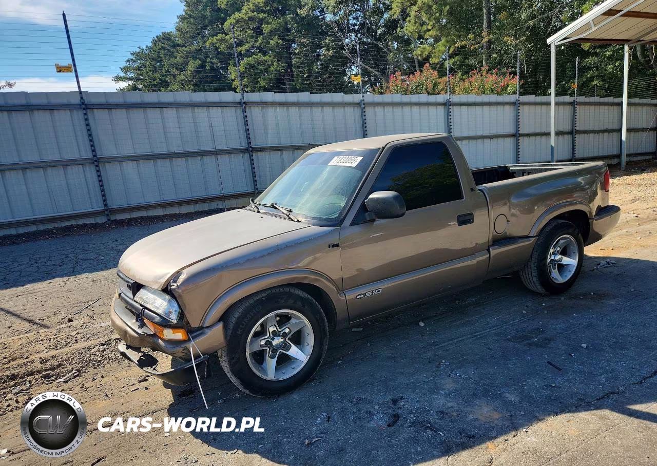 2002 Chevrolet S Truck S10 VIN:1GCCS14W328139961 - 1