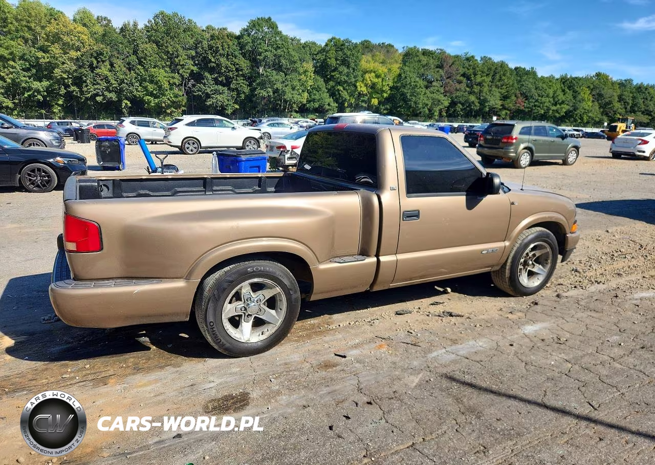 2002 Chevrolet S Truck S10 VIN:1GCCS14W328139961 - 3