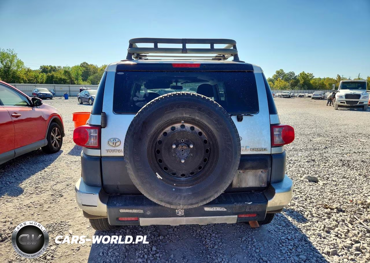 2007 Toyota Fj Cruiser Base VIN:JTEZU11F870013394 - 6