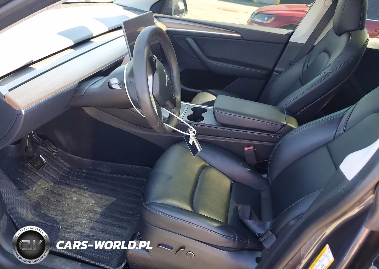 2023 Tesla Model Y VIN:7SAYGAEE8PF743044 - 7