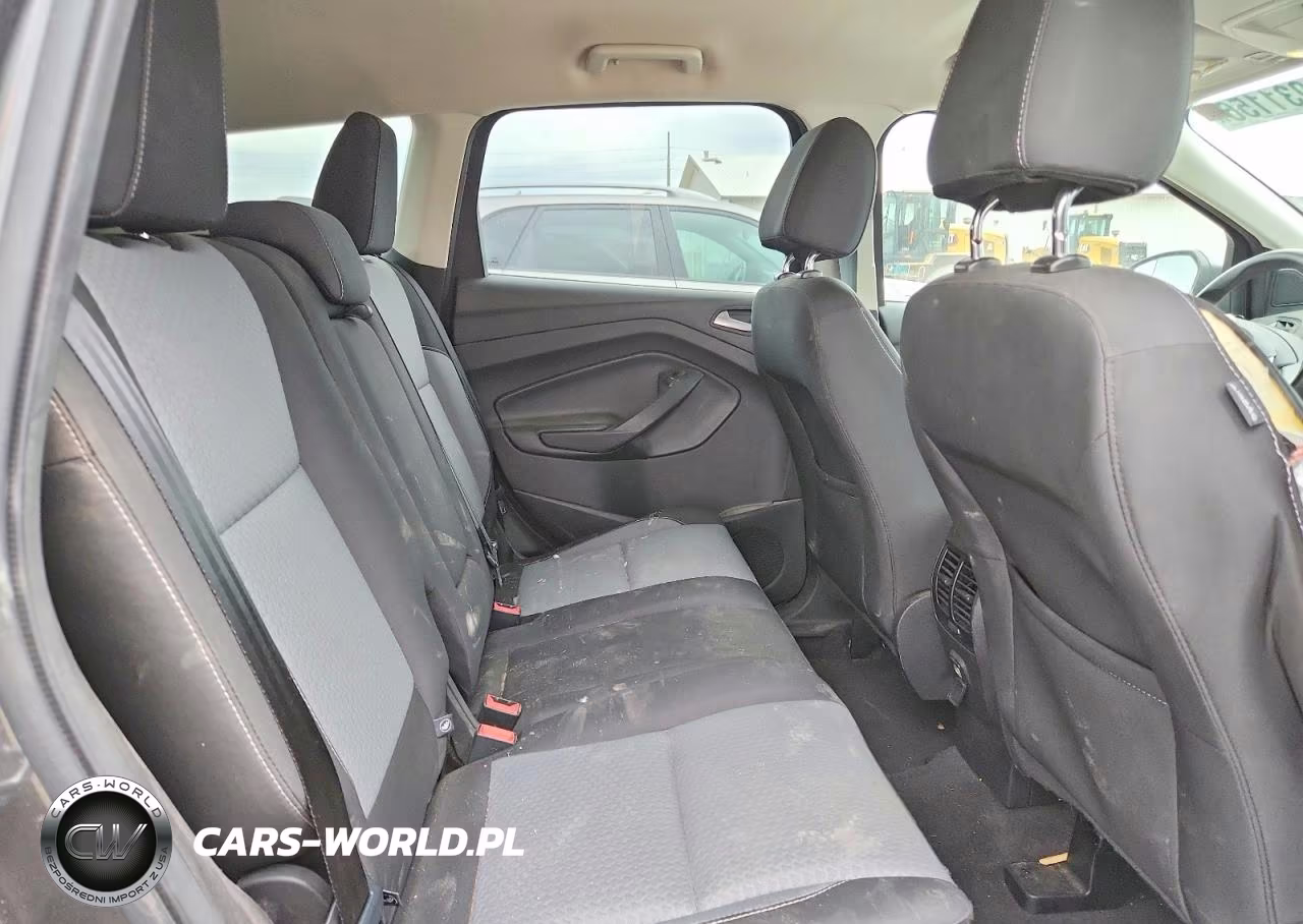 2017 Ford Escape Se VIN:1FMCU9G9XHUB05381 - 11