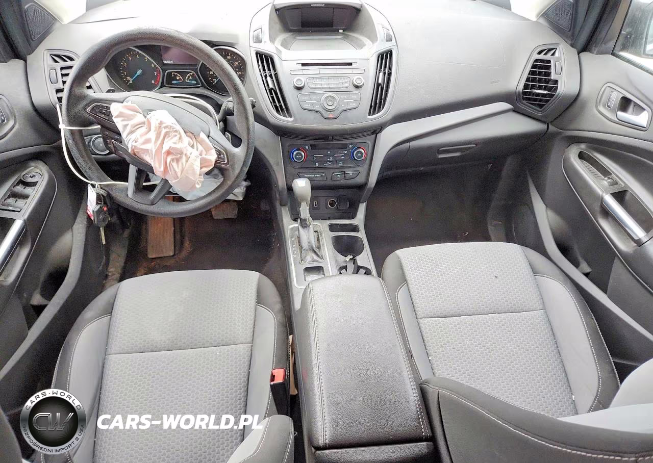 2017 Ford Escape Se VIN:1FMCU9G9XHUB05381 - 8