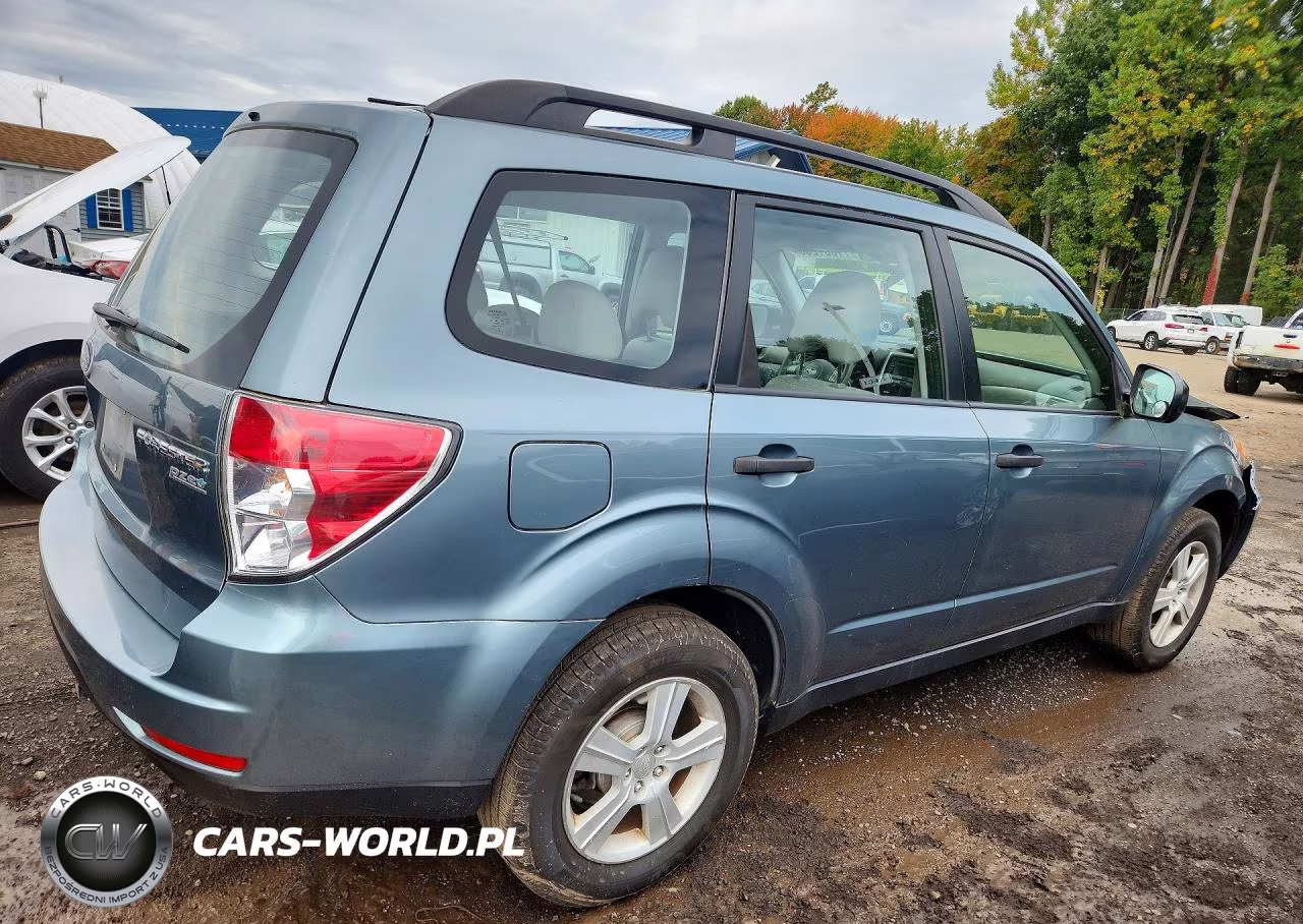 2010 Subaru Forester Xs VIN:JF2SH6BC8AH803624 - 3