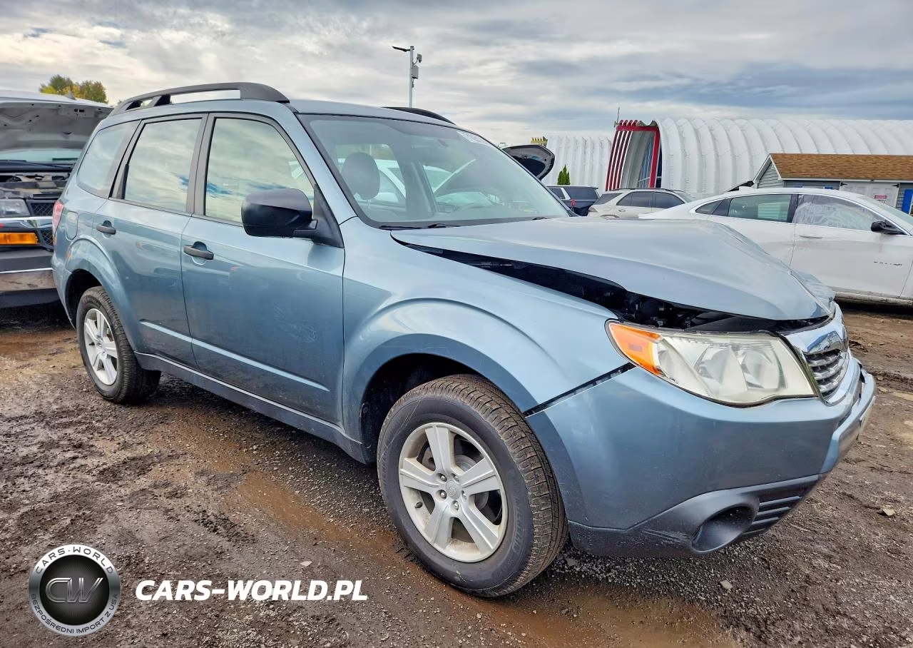 2010 Subaru Forester Xs VIN:JF2SH6BC8AH803624 - 4
