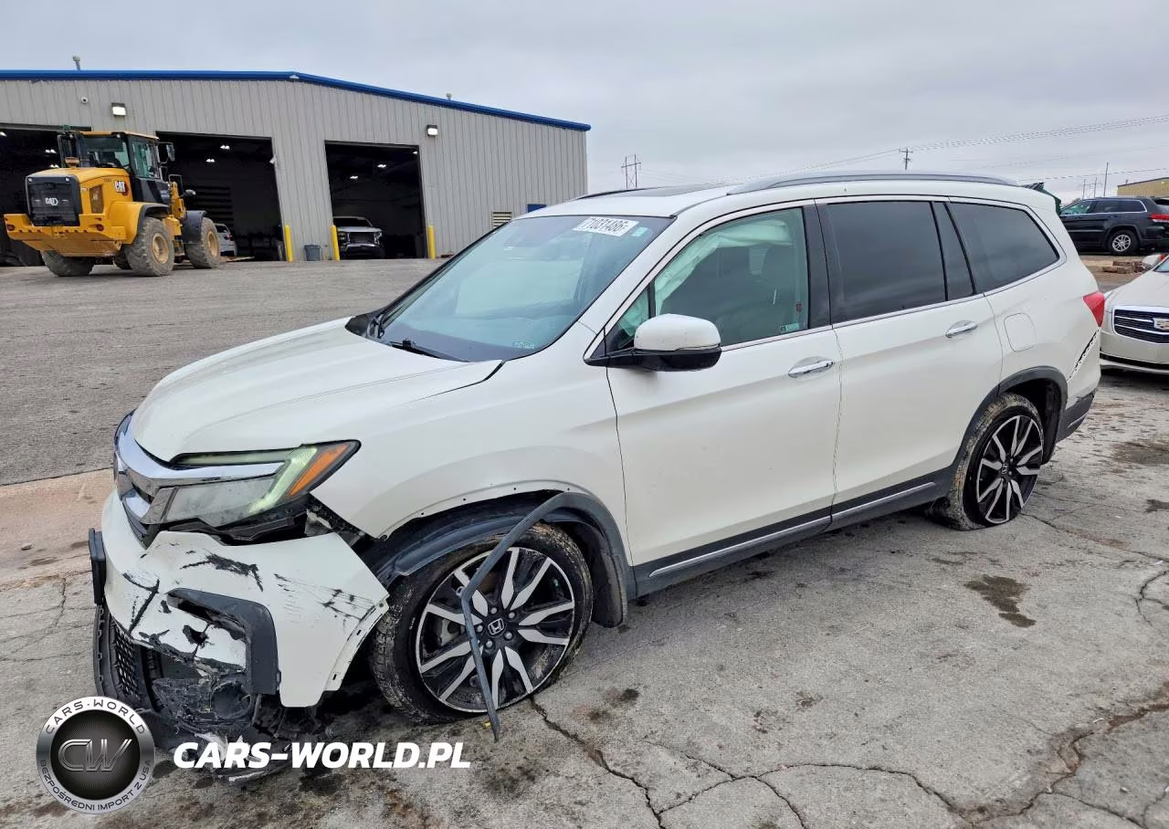 2019 Honda Pilot Touring VIN:5FNYF5H62KB001839 - 1