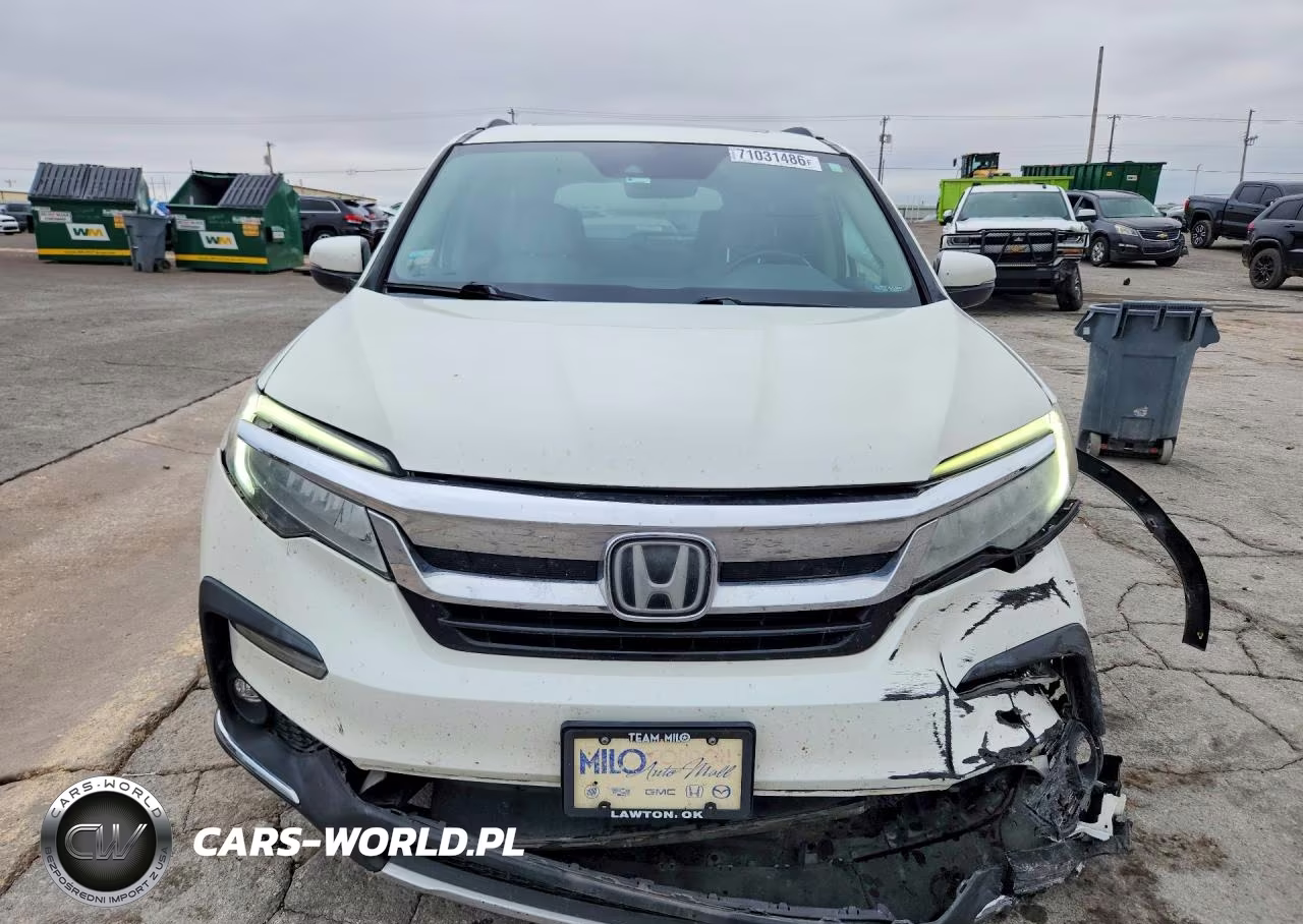2019 Honda Pilot Touring VIN:5FNYF5H62KB001839 - 5