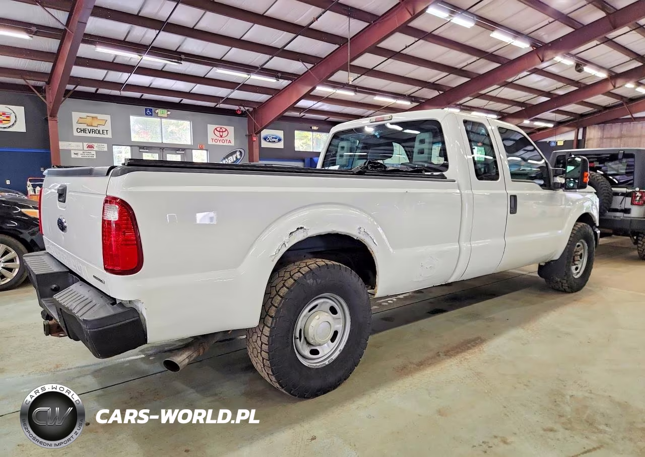 2016 Ford F250 Super Duty VIN:1FT7X2A67GEA50092 - 3