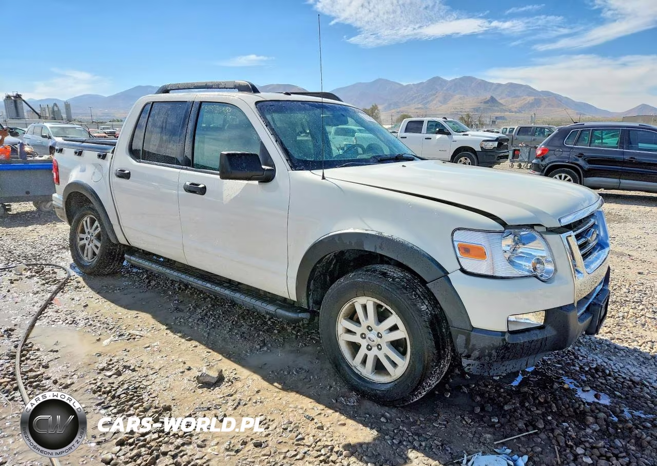 2008 Ford Explorer Sport Trac Xlt VIN:1FMEU51EX8UA41494 - 4