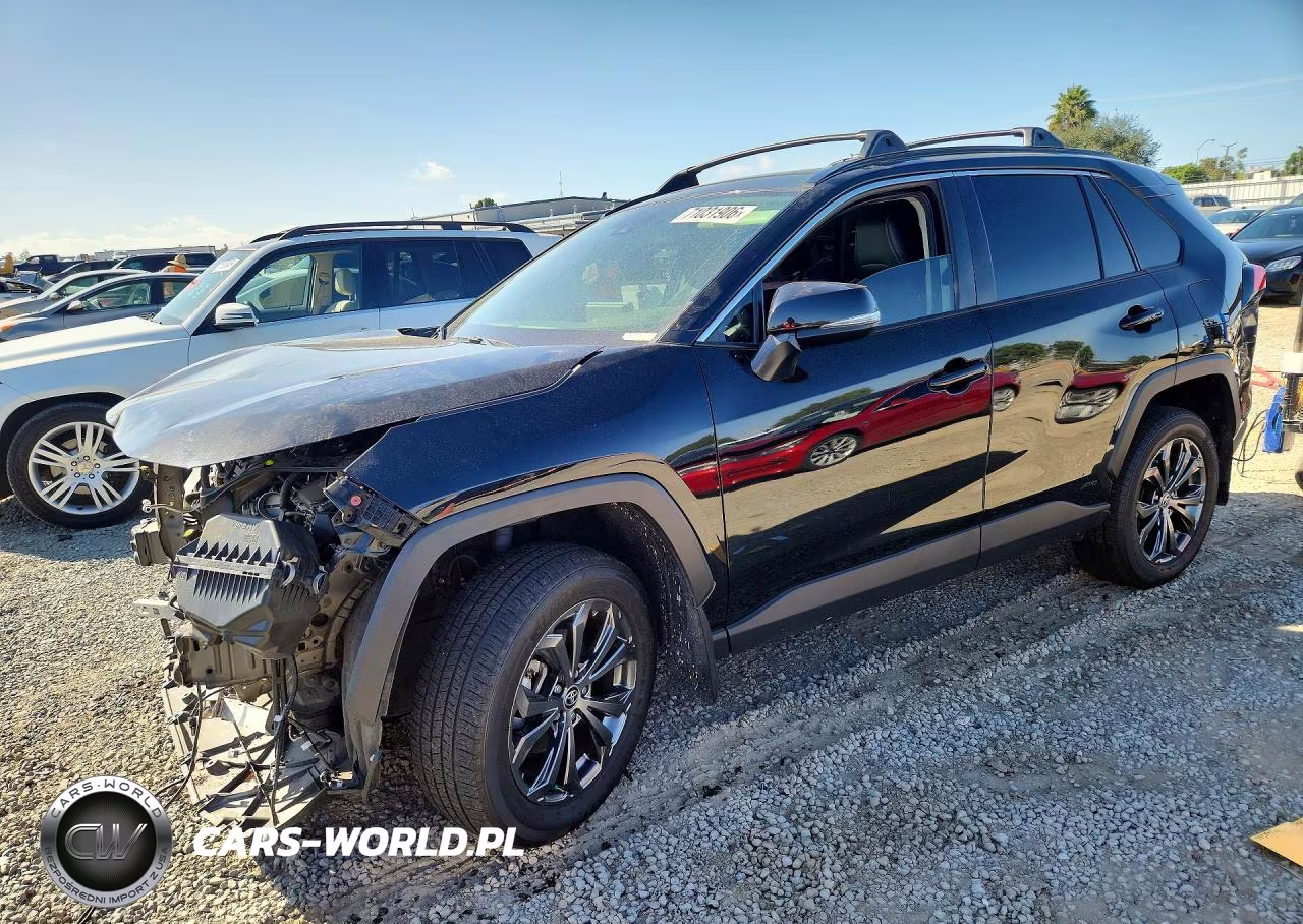 2024 Toyota Rav4 Xle Premium