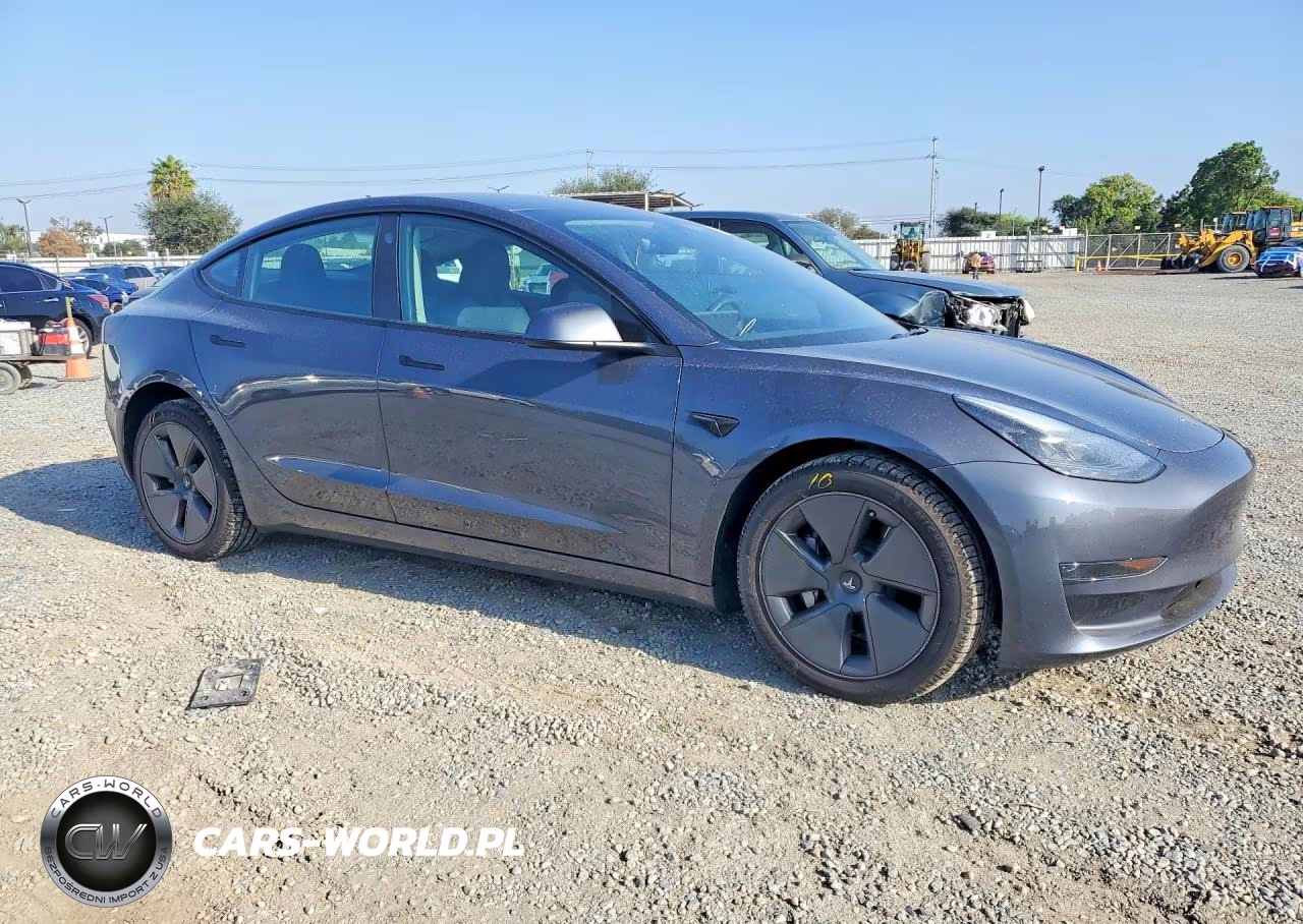 2023 Tesla Model 3 VIN:5YJ3E1EA4PF602689 - 4