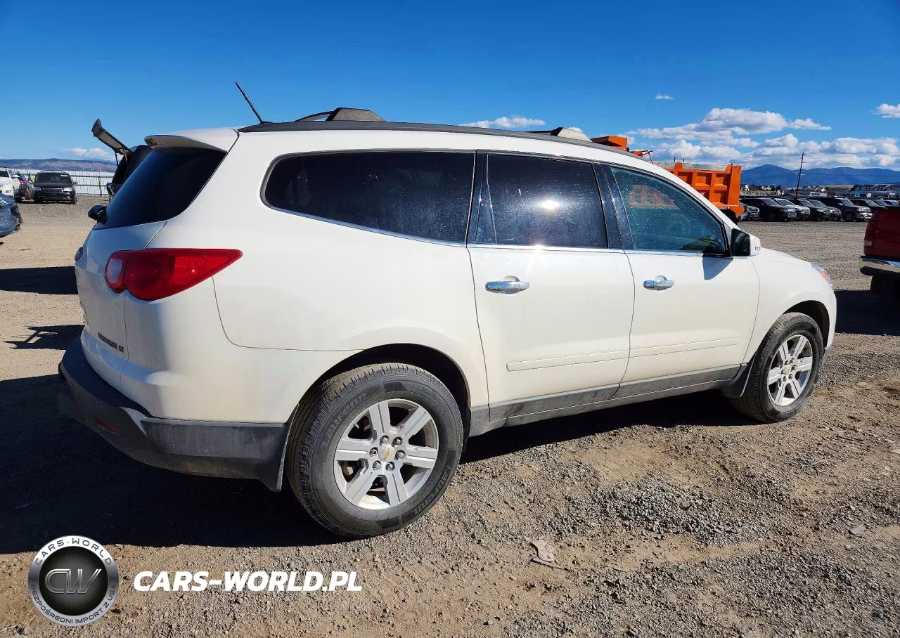 2012 Chevrolet Traverse Lt VIN:1GNKVGED0CJ200557 - 3