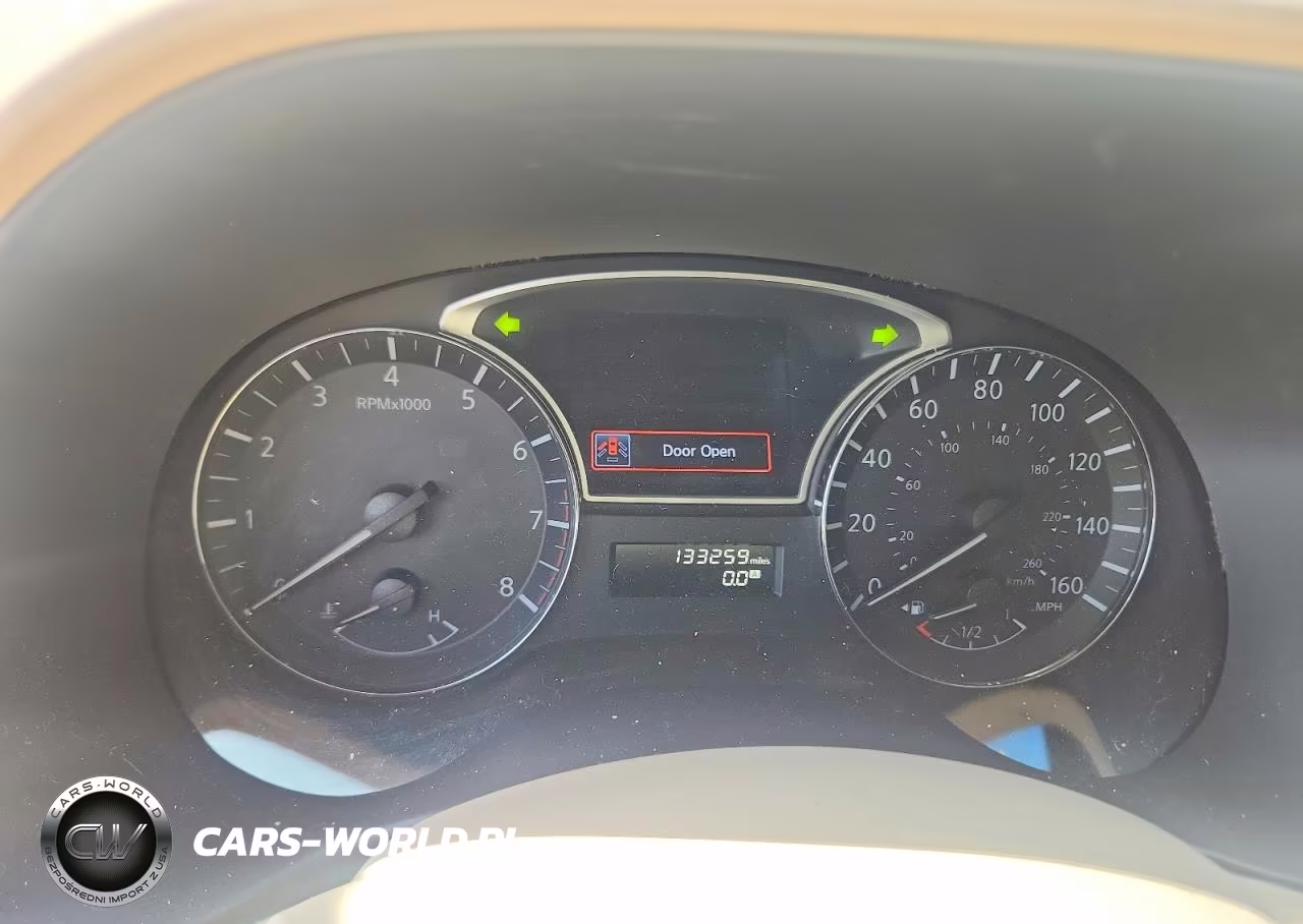 2015 Nissan Pathfinder S VIN:5N1AR2MN4FC706225 - 9