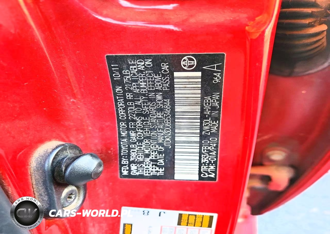 2011 Toyota Prius Two VIN:JTDKN3DU6B5346844 - 12