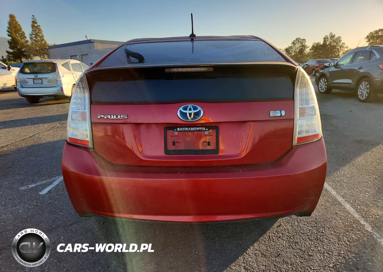 2011 Toyota Prius Two VIN:JTDKN3DU6B5346844 - 6