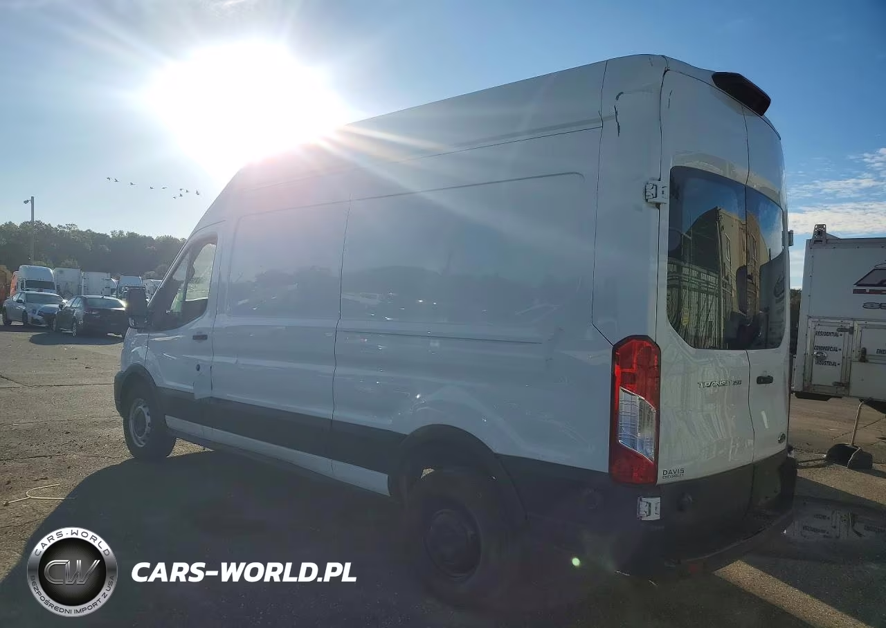 2020 Ford Transit 250 Delivery Van VIN:1FTBR1X8XLKA43589 - 2