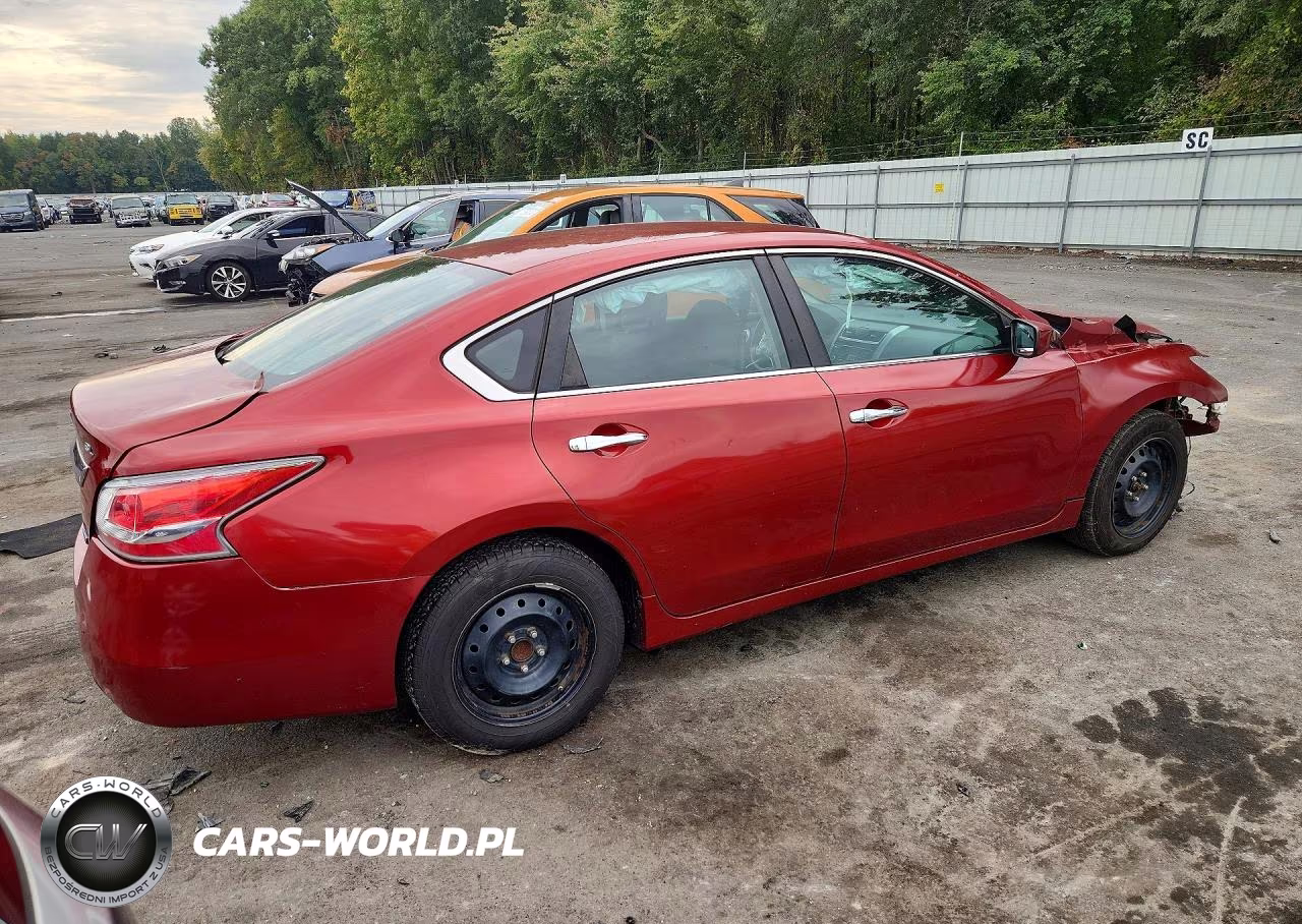 2014 Nissan Altima 2.5 S VIN:1N4AL3AP8EN360058 - 3