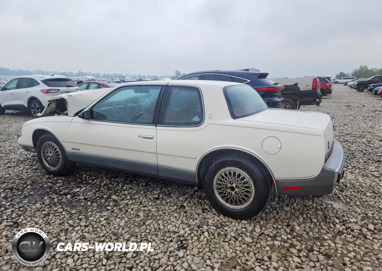 1988 Oldsmobile Toronado VIN:1G3EZ11C8JU312426 - 2