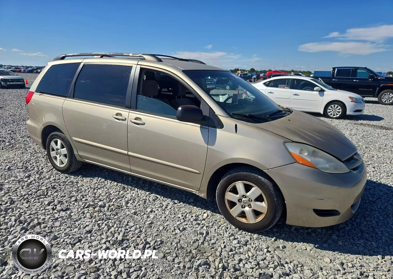 2009 Toyota Sienna Le 8-Passenger VIN:5TDZK23C29S259120 - 4
