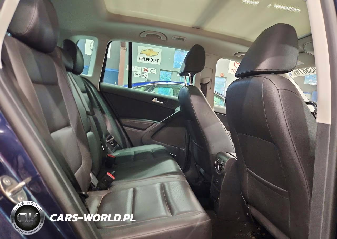 2015 Volkswagen Tiguan S VIN:WVGBV7AX8FW611300 - 11
