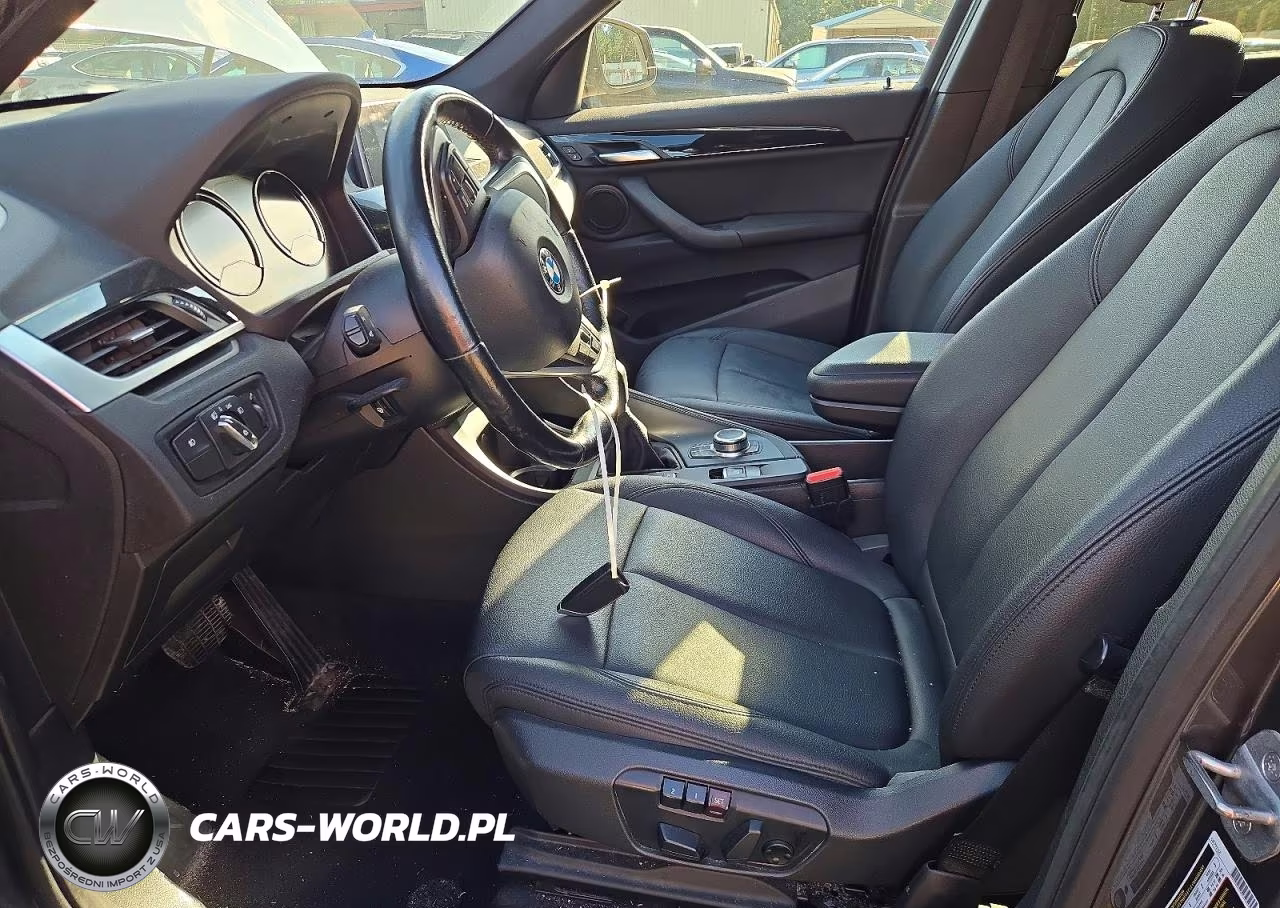 2019 BMW X1 xDrive28I VIN:WBXHT3C58K5L35650 - 7