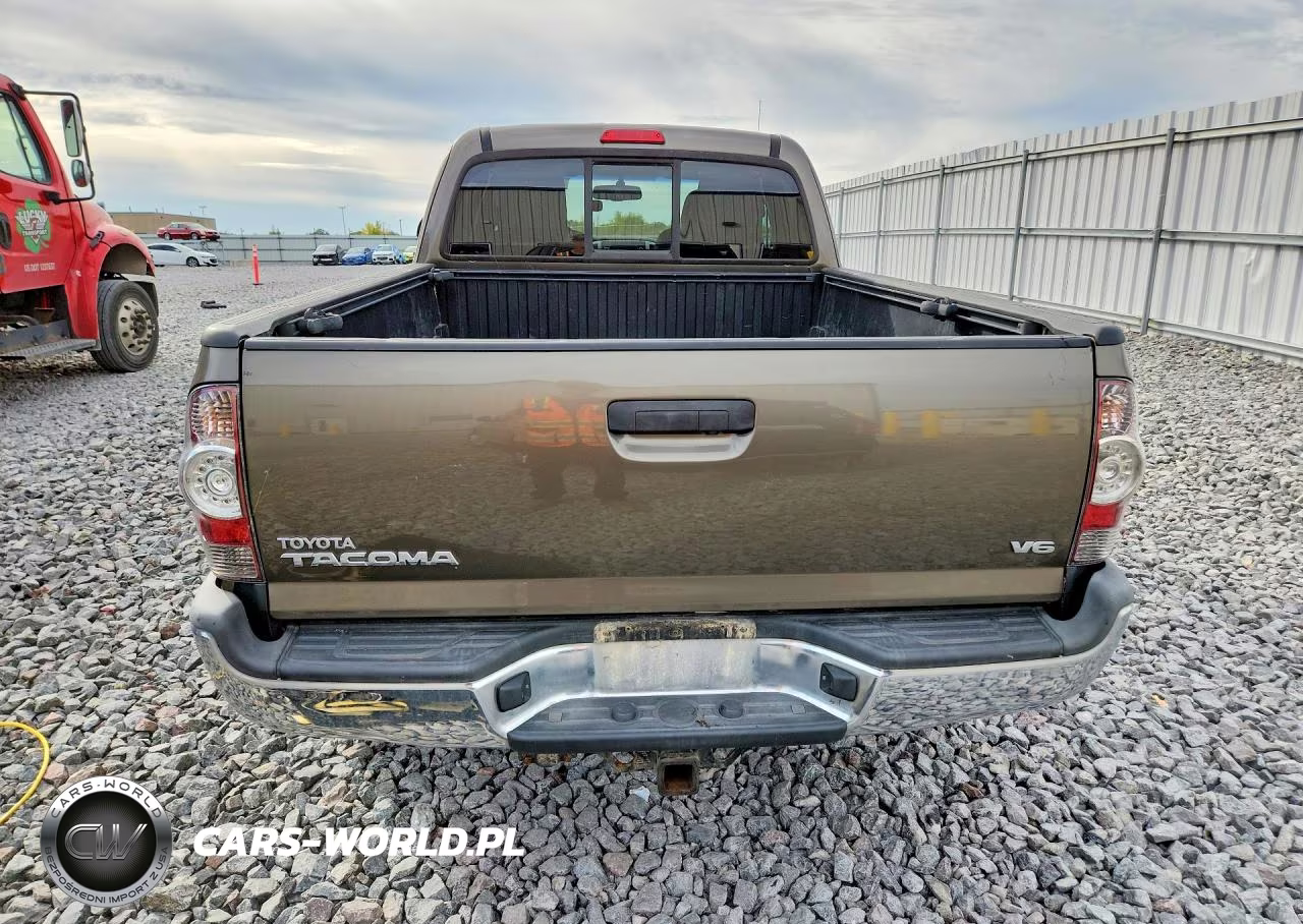 2013 Toyota Tacoma V6 VIN:5TFUU4EN7DX070383 - 6