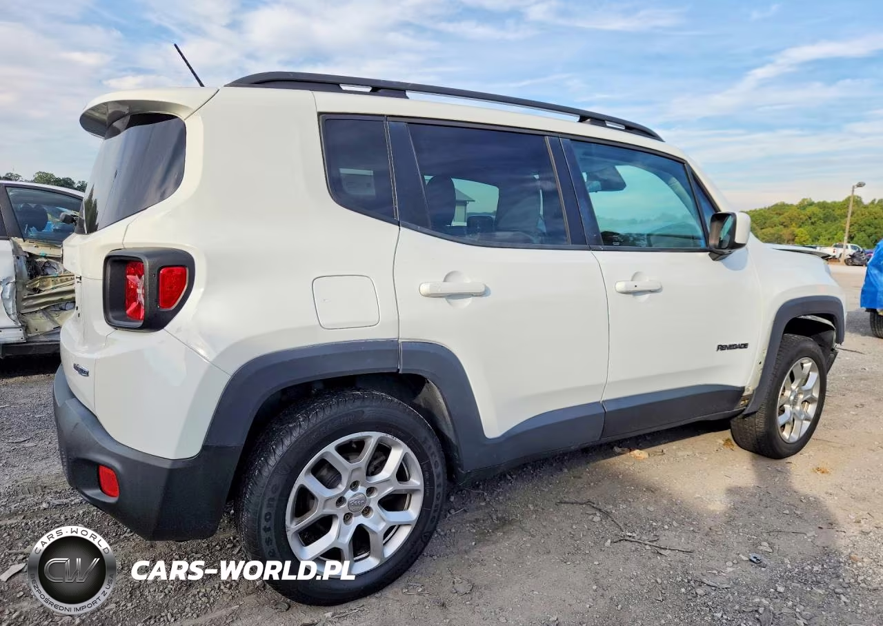 2015 Jeep Renegade Latitude VIN:ZACCJBBT0FPB67580 - 3