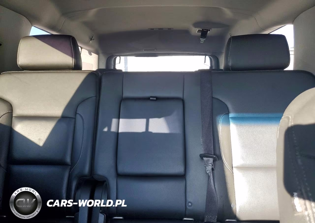 2019 Chevrolet Suburban K1500 Lt VIN:1GNSKHKC9KR171733 - 10